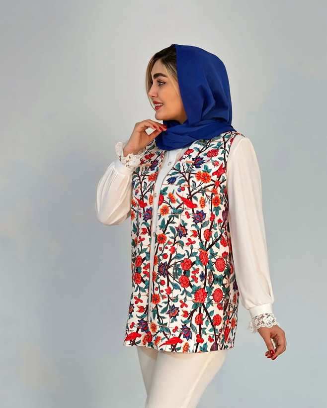 وست زنانه کرپ مازراتی طرح گلستان