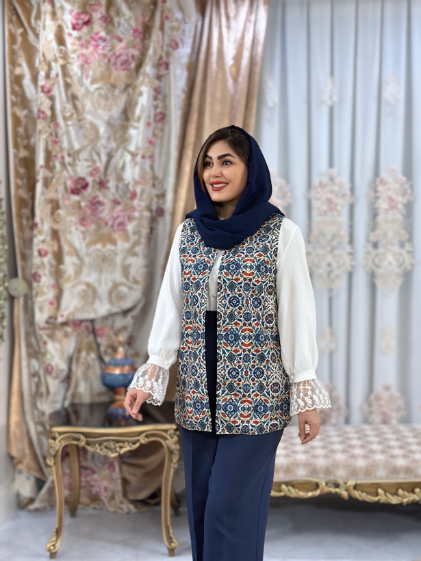 وست زنانه مخمل طرح گیتی