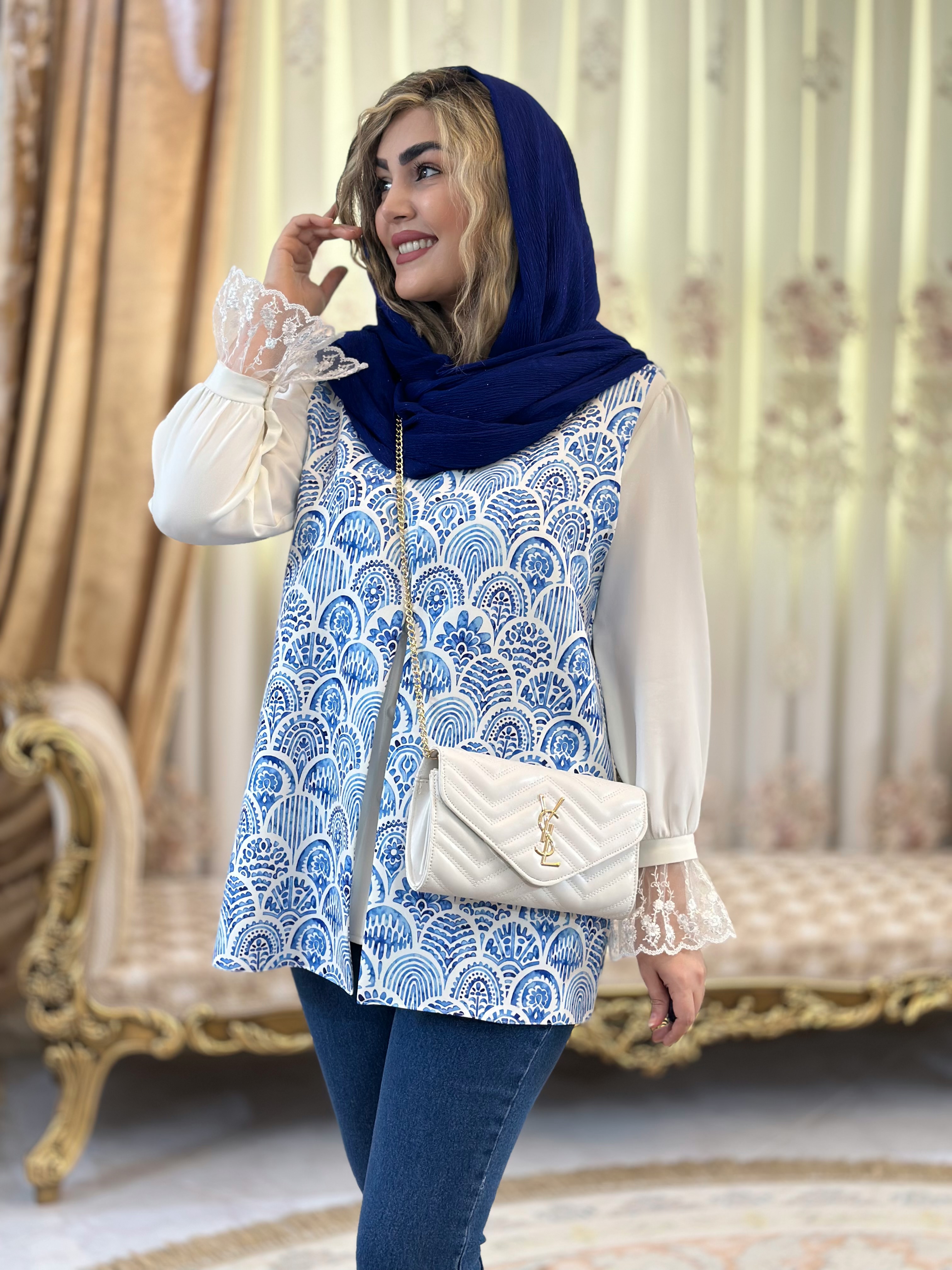 وست زنانه کرپ مازراتی طرح اَبرا